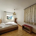 Aparthotel Alpenroyal - Check-in At Garni Royal