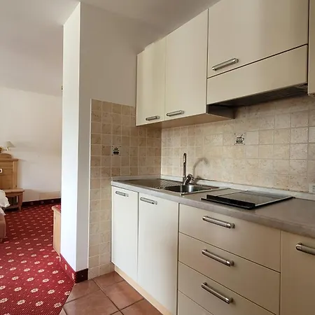 Alpenroyal - Check-in At Garni Royal 4*