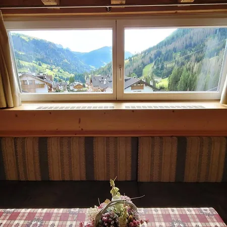 Lejlighedshotel Alpenroyal - Check-in At Garni Royal Arabba