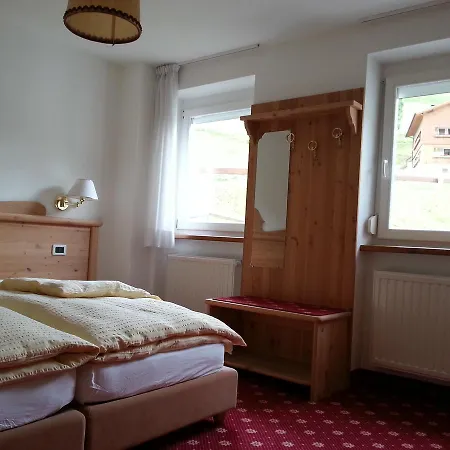 Apart Otel Alpenroyal - Check-in At Garni Royal Arabba