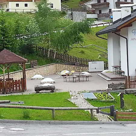 Aparthotel Alpenroyal